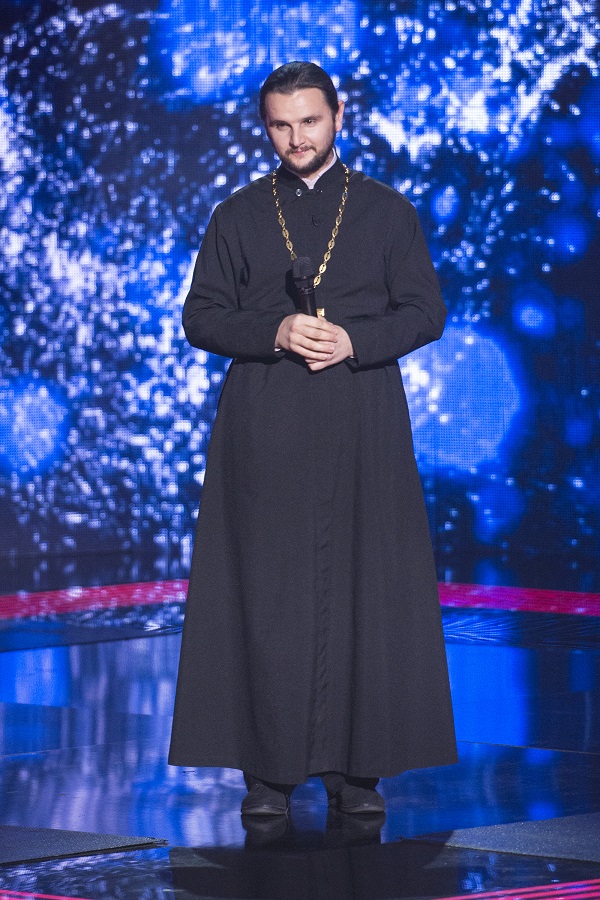 Священник из шоу &quot;Голос країни-7&quot; в четвертый раз стал отцом